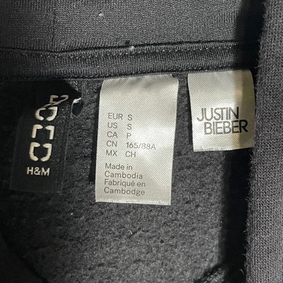 Justin Bieber Purpose Tour Cropped Hoodie H&M Divided Black Red Stadium Size S - Picture 7 of 9